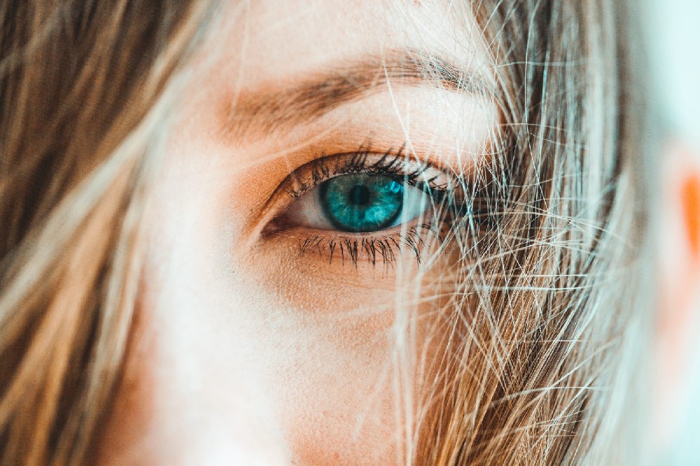 注意啦！这个会遗传的眼病，提早检查很关键